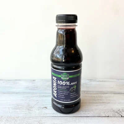 aronia juice bottle front